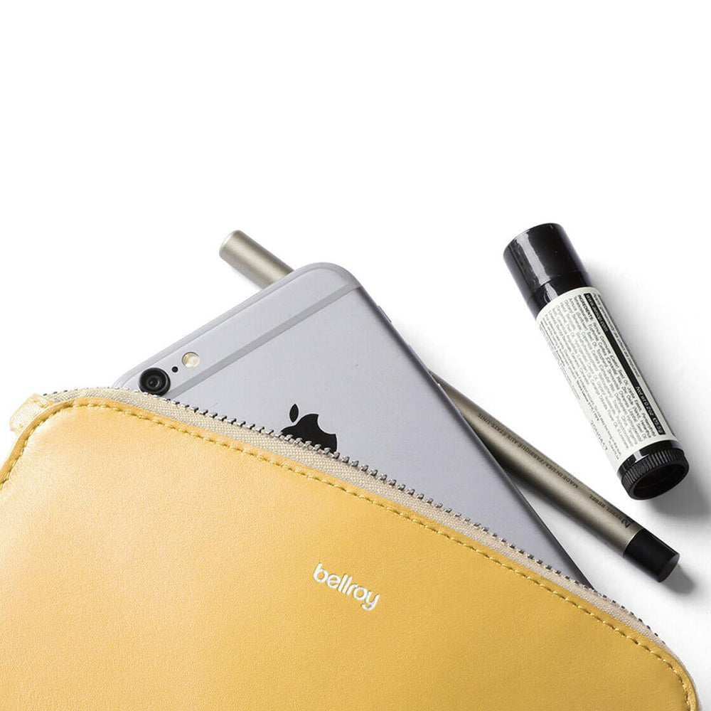 
                      
                        Bellroy Wallet Pocket yellow lemon
                      
                    