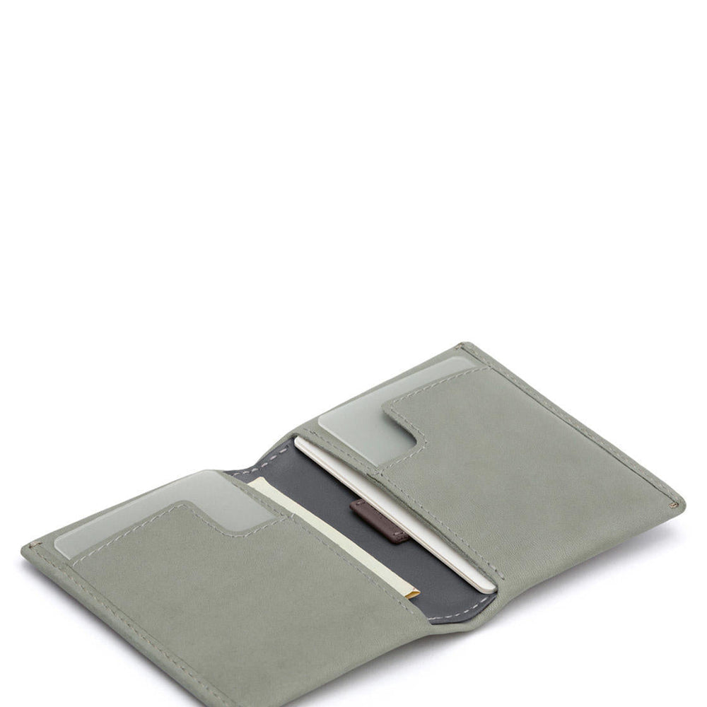 
                      
                        Bellroy Wallet Slim Sleeve green eukalyptus
                      
                    