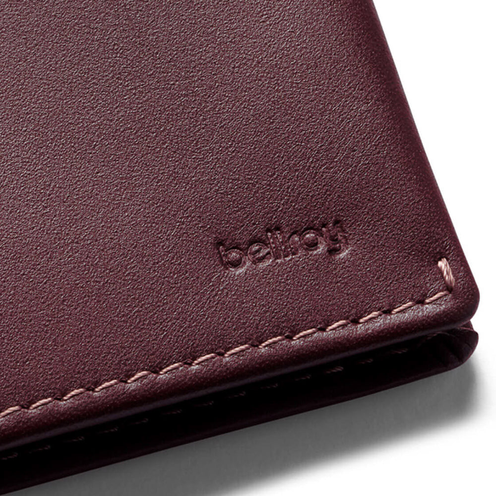 
                      
                        Bellroy Wallet Slim Sleeve red wine
                      
                    