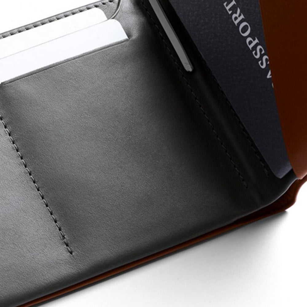 
                      
                        Bellroy Wallet Travel RFID brown caramel
                      
                    