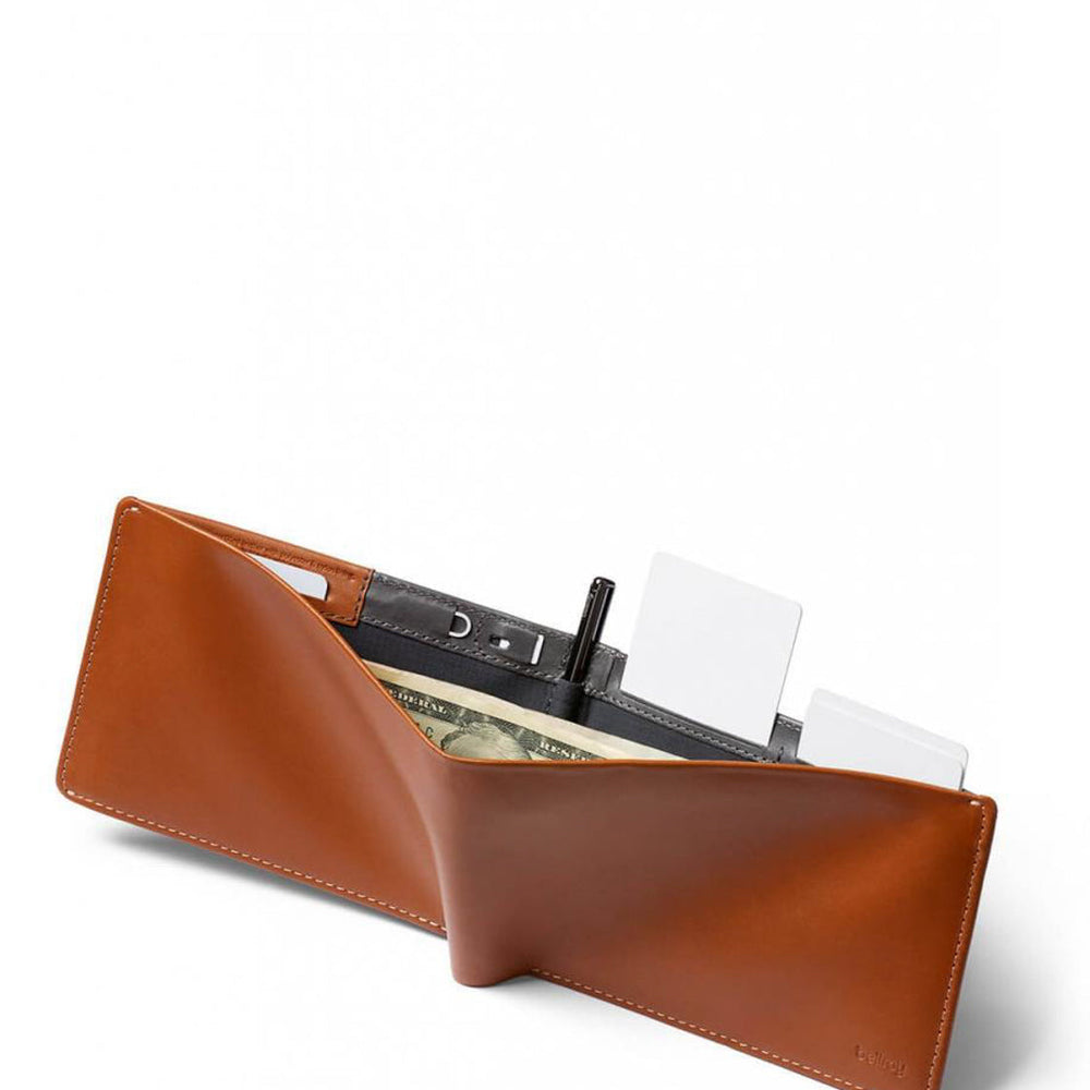 
                      
                        Bellroy Wallet Travel RFID brown caramel
                      
                    