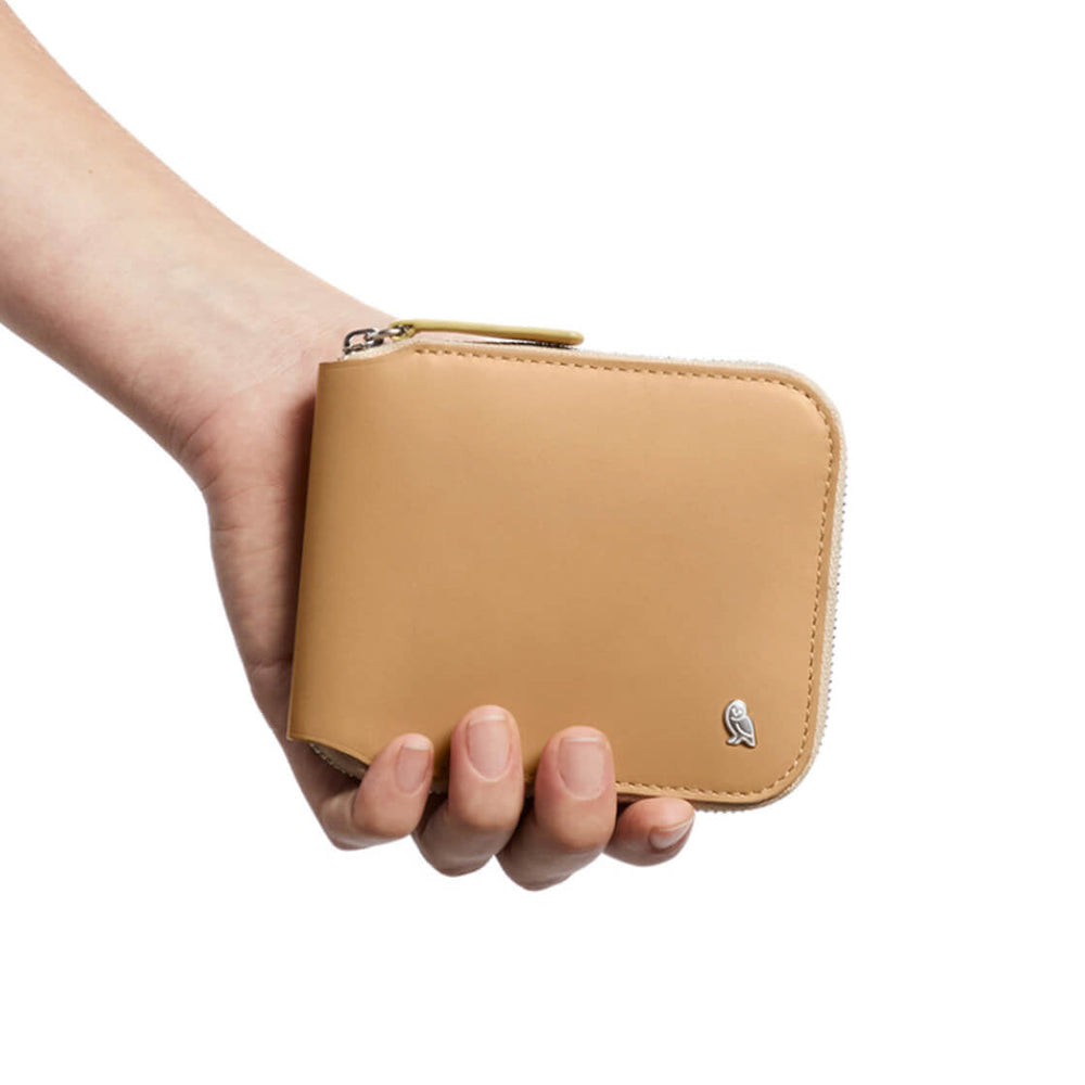 
                      
                        Bellroy Wallet Zip brown tan
                      
                    