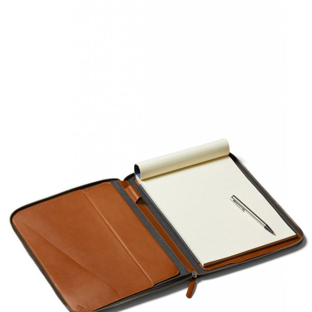 
                      
                        Bellroy Work Folio A4 brown caramel
                      
                    