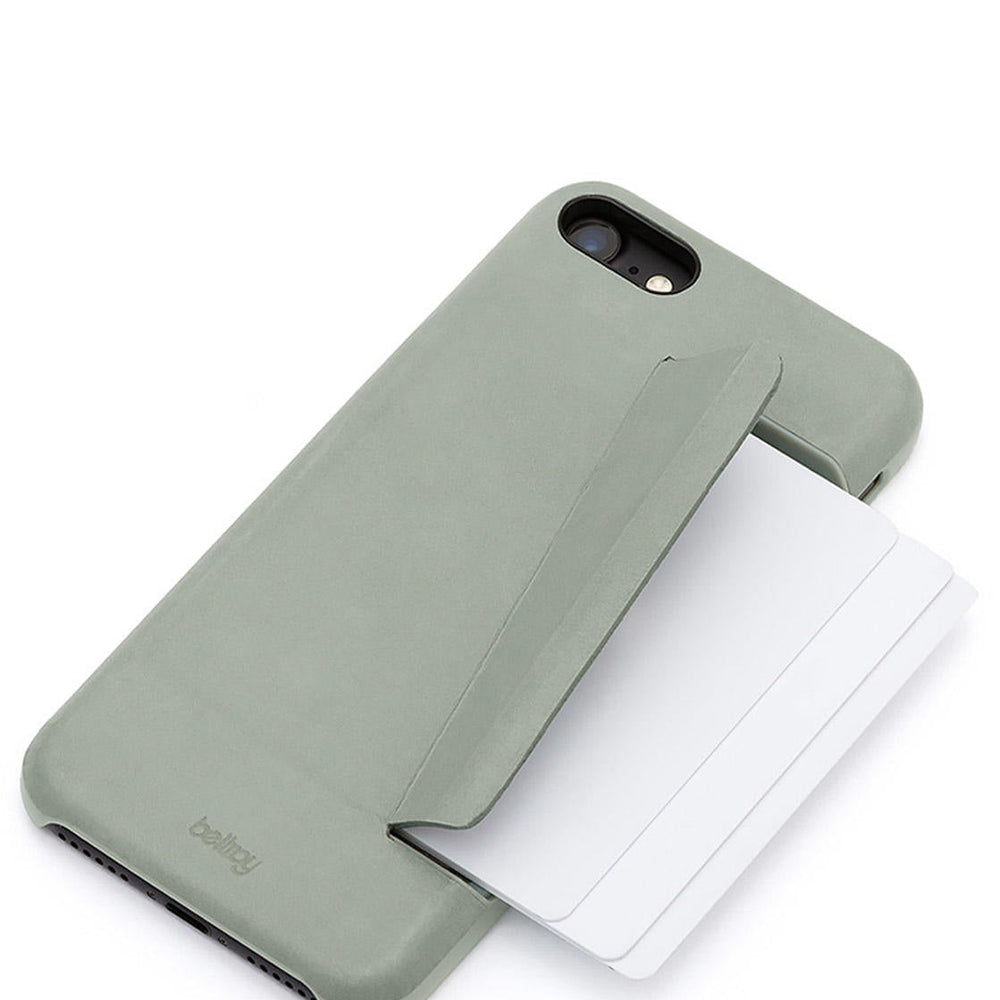 
                      
                        Bellroy iPhone 7/8 Case 3 Card green eucalyptus
                      
                    