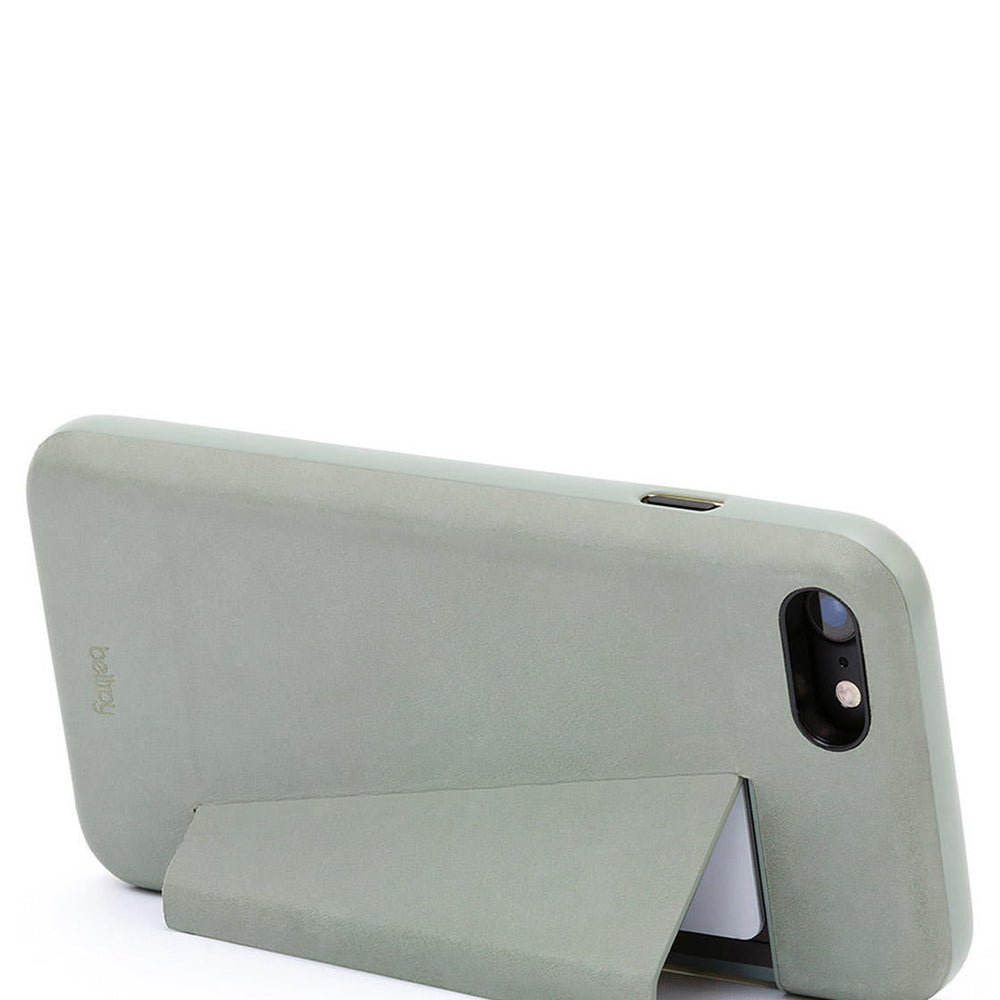 
                      
                        Bellroy iPhone 7/8 Case 3 Card green eucalyptus
                      
                    