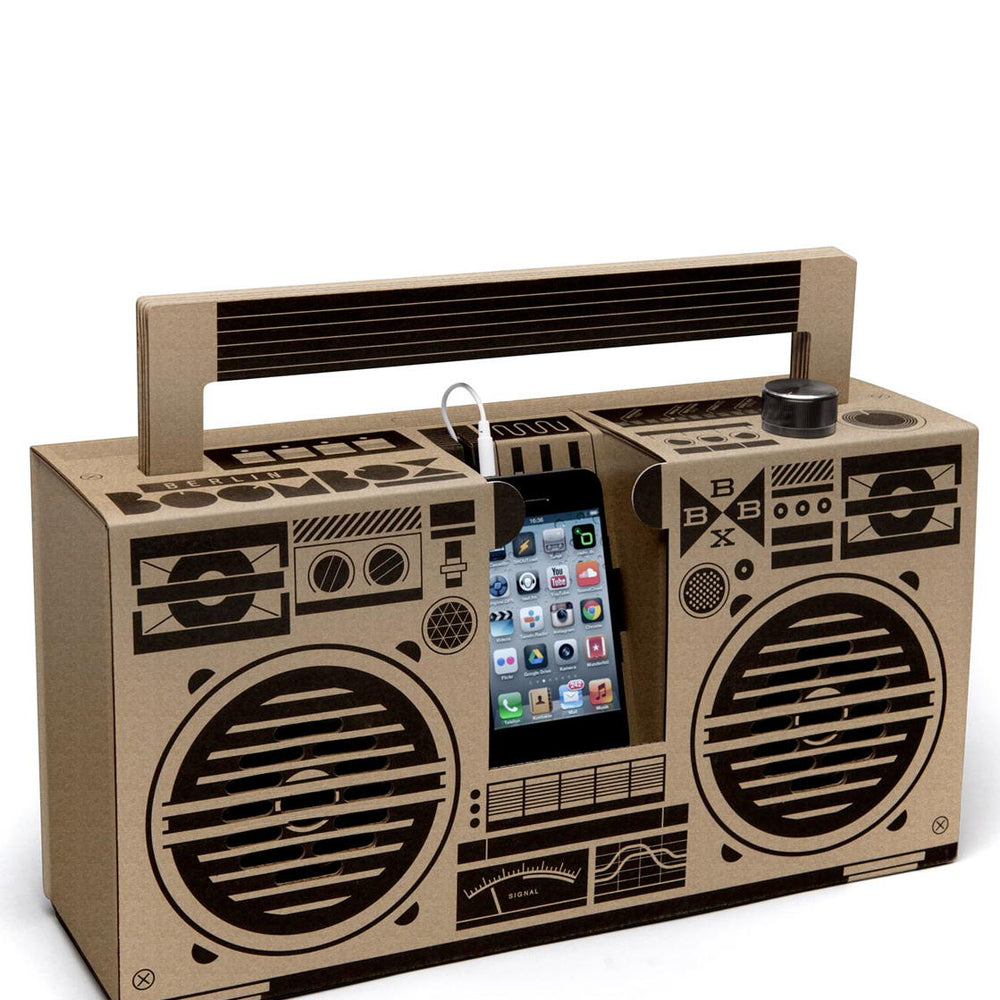 
                      
                        Berlin Boombox Soundsystem brown
                      
                    