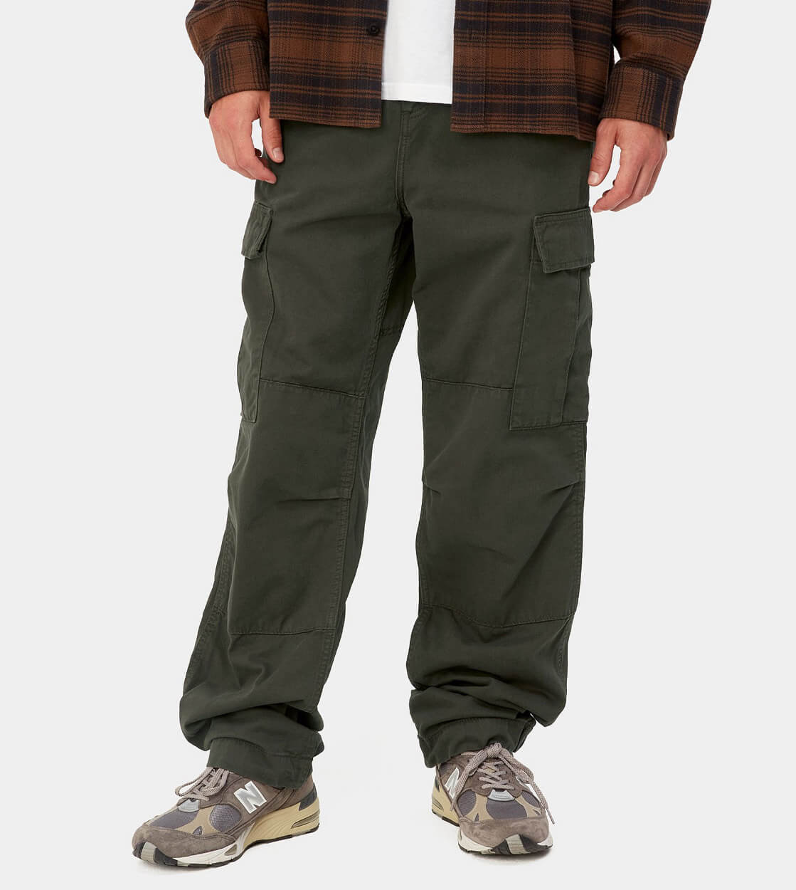 Carhartt WIP Pants Regular Cargo Moraga Twill green plant garment dyed