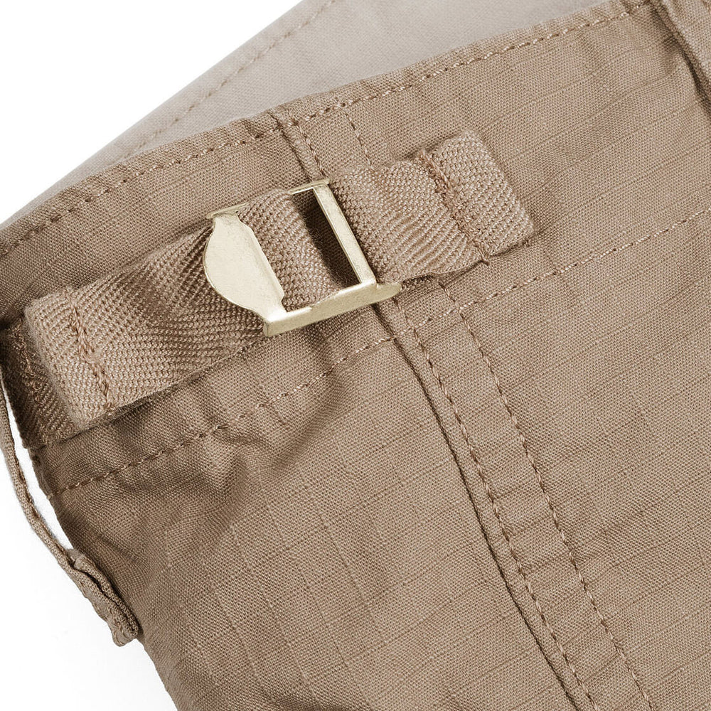 
                      
                        Carhartt WIP Shorts Aviation beige leather rinsed
                      
                    
