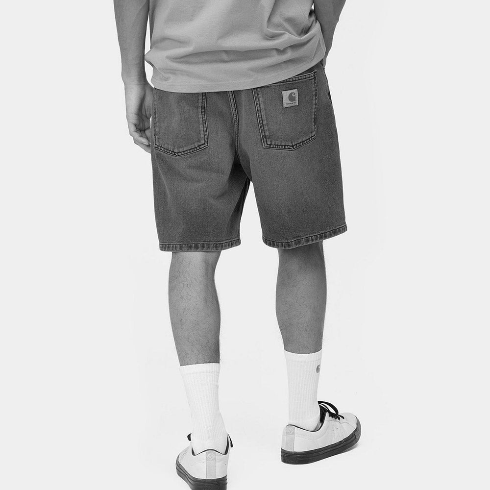 
                      
                        Carhartt WIP Shorts Newel Parkland Denim green kiwi worn washed
                      
                    