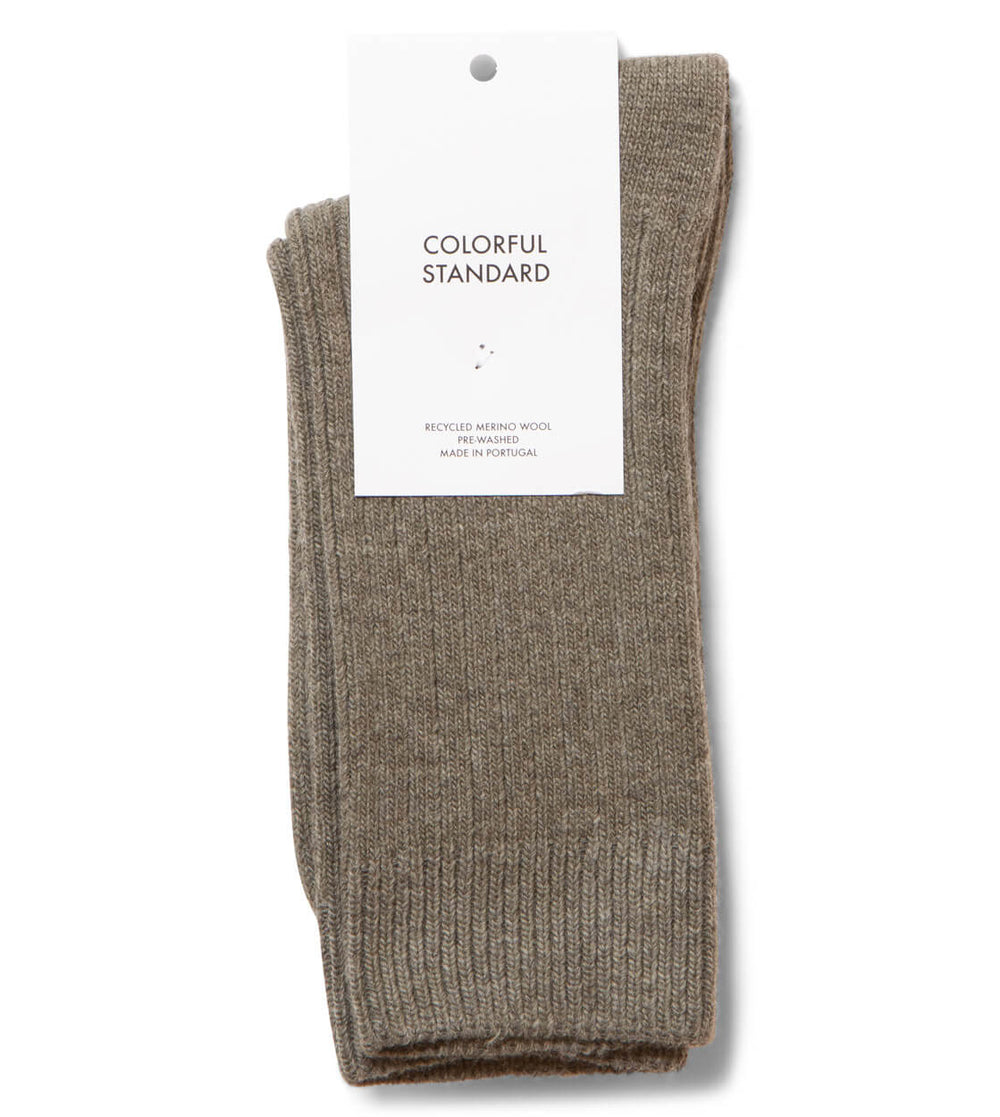 Colorful Standard Socks Merino Wool Blend green olive dusty