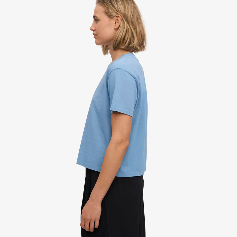 
                      
                        Colorful Standard W T-Shirt Boxy Crop CS2057 blue seaside
                      
                    