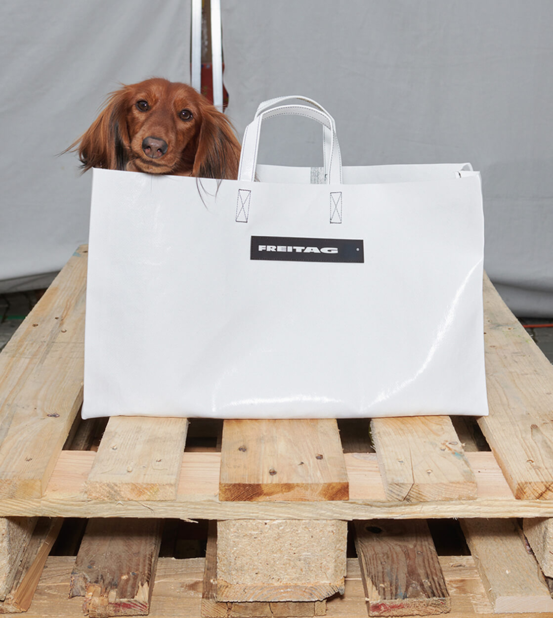 Freitag Bag Miami Wide black/silver