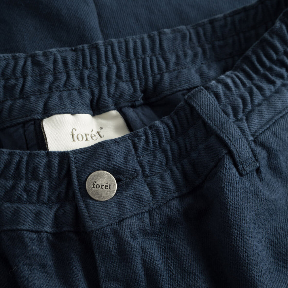 
                      
                        Foret Pants Clay blue navy
                      
                    