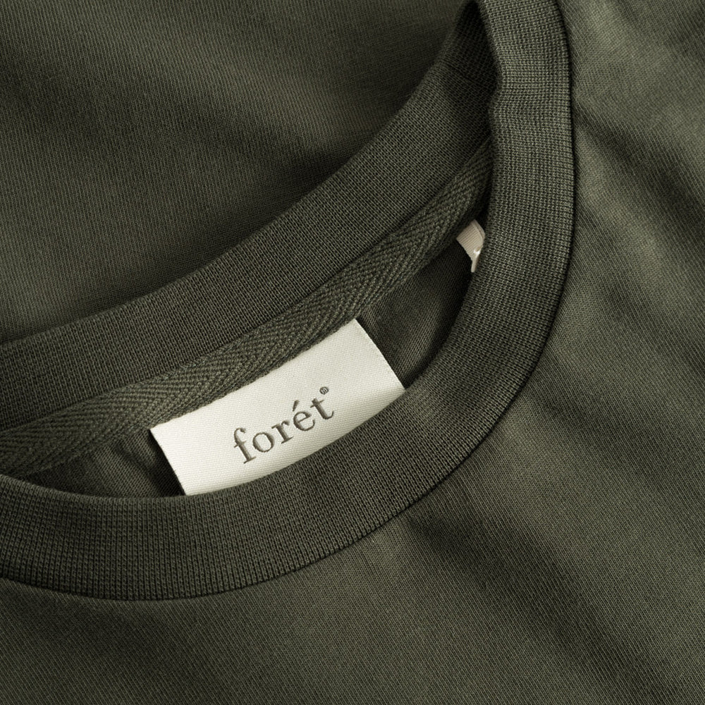 
                      
                        Foret T-Shirt Abode Embroidery green dark moss/cloud
                      
                    