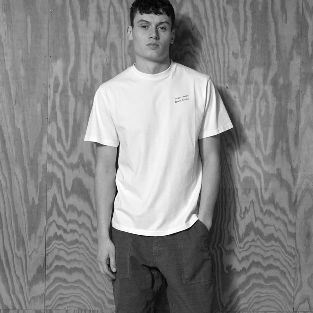 
                      
                        Foret T-Shirt Turn beige oat
                      
                    