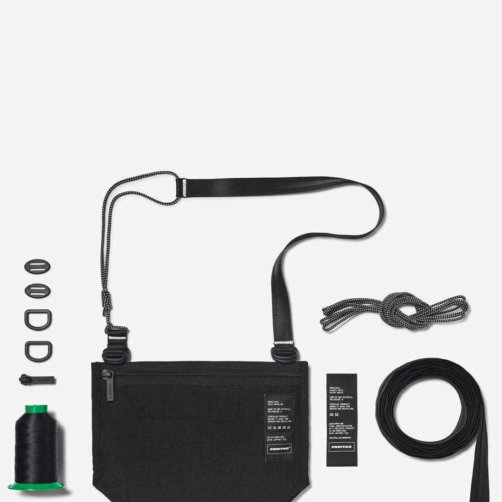 
                      
                        Freitag Bag Musette Mono PA6 Circular black
                      
                    