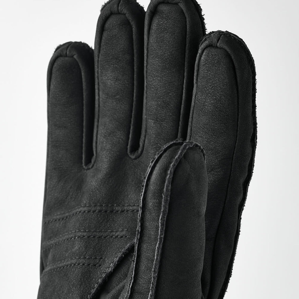 
                      
                        Hestra Gloves Joar Nubuck black
                      
                    