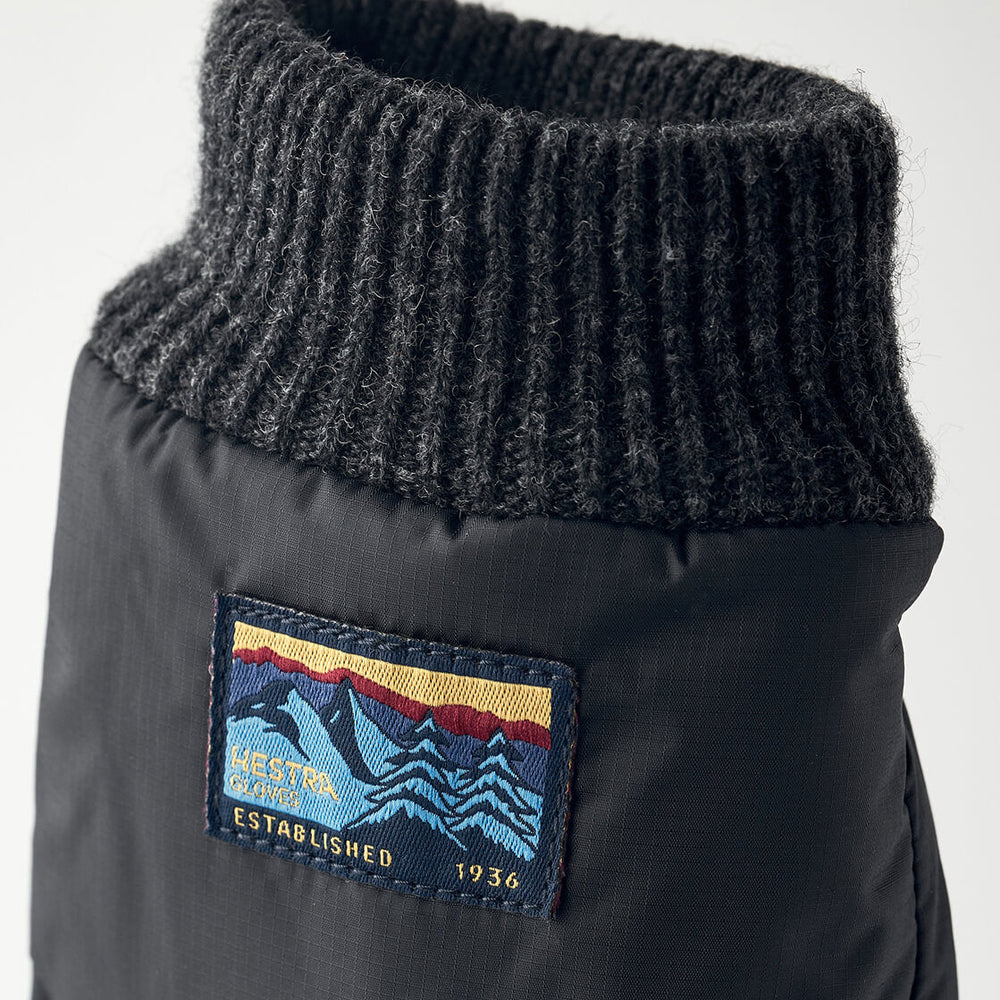 
                      
                        Hestra W Gloves Otra black
                      
                    