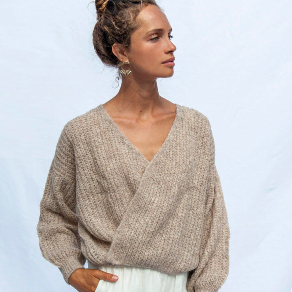 
                      
                        Jungle Folk W Cardigan Vega brown mocca
                      
                    