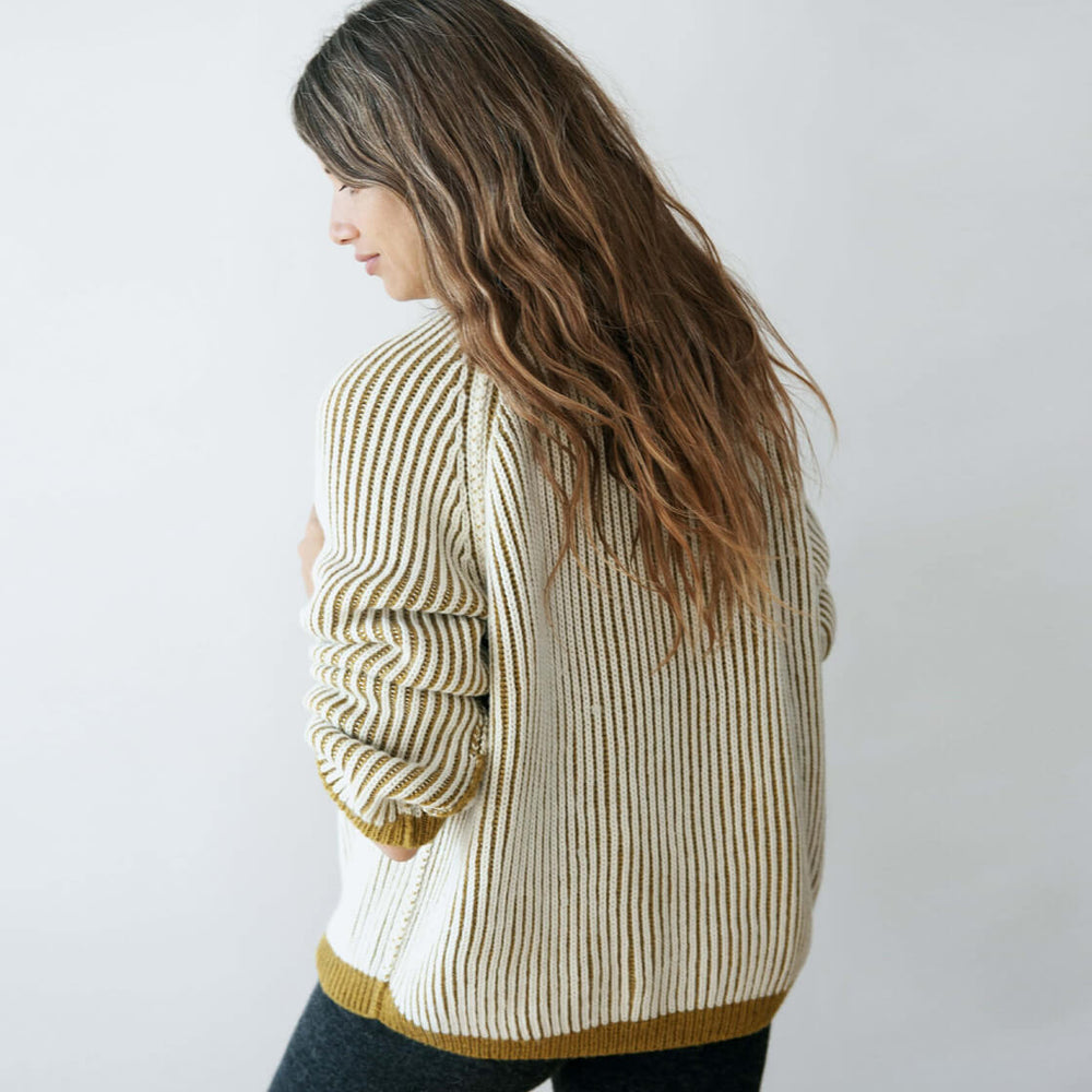 
                      
                        Jungle Folk W Knit Brooke green moss ecru
                      
                    