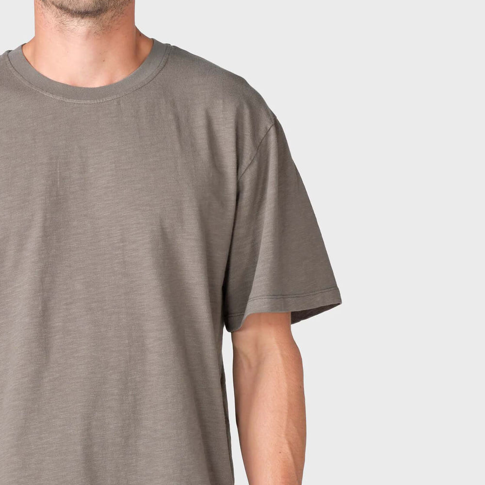
                      
                        Klitmoller T-Shirt Leon brown taupe
                      
                    