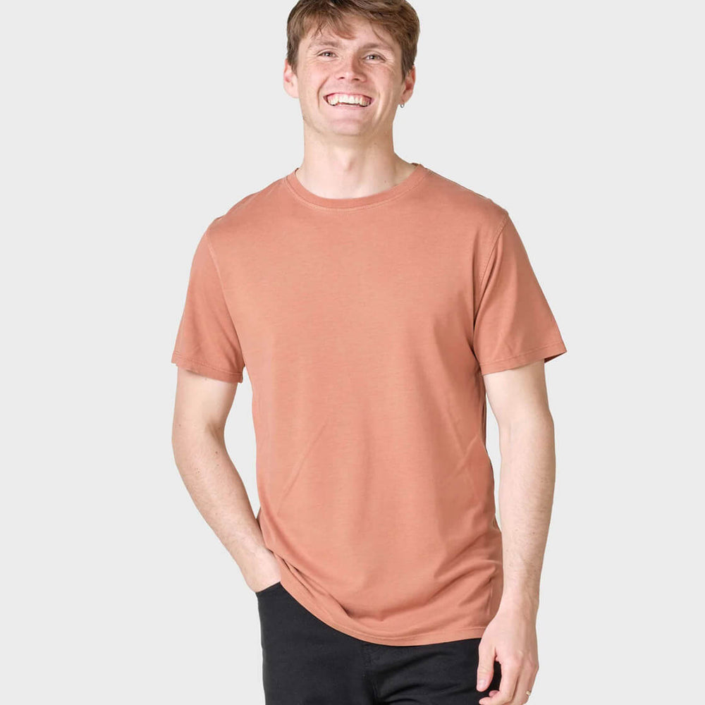 
                      
                        Klitmoller T-Shirt Rufus red burnt sienna
                      
                    