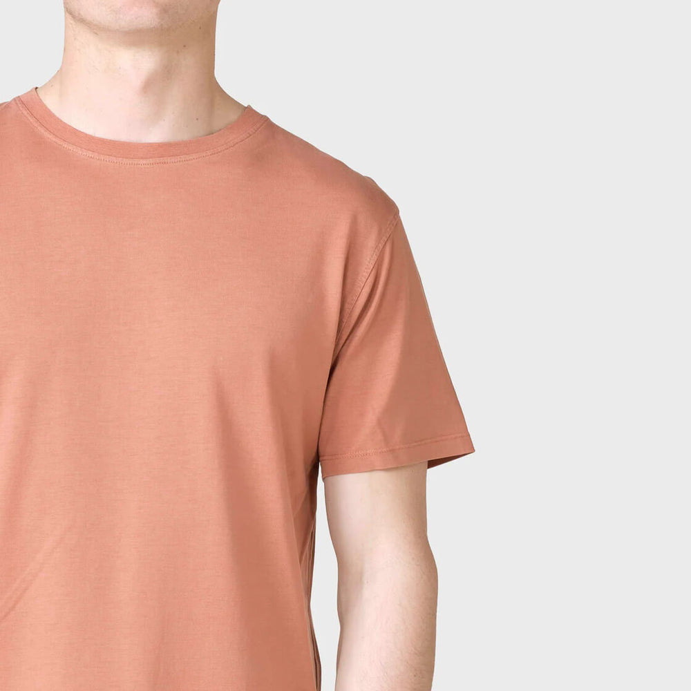 
                      
                        Klitmoller T-Shirt Rufus red burnt sienna
                      
                    