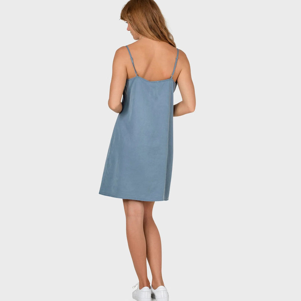 
                      
                        Klitmoller W Dress Manuella Short blue sky
                      
                    