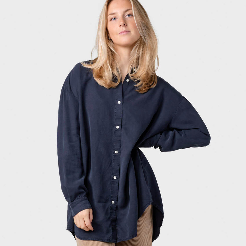 
                      
                        Klitmoller W Shirt Ofelia Lyocell blue navy
                      
                    