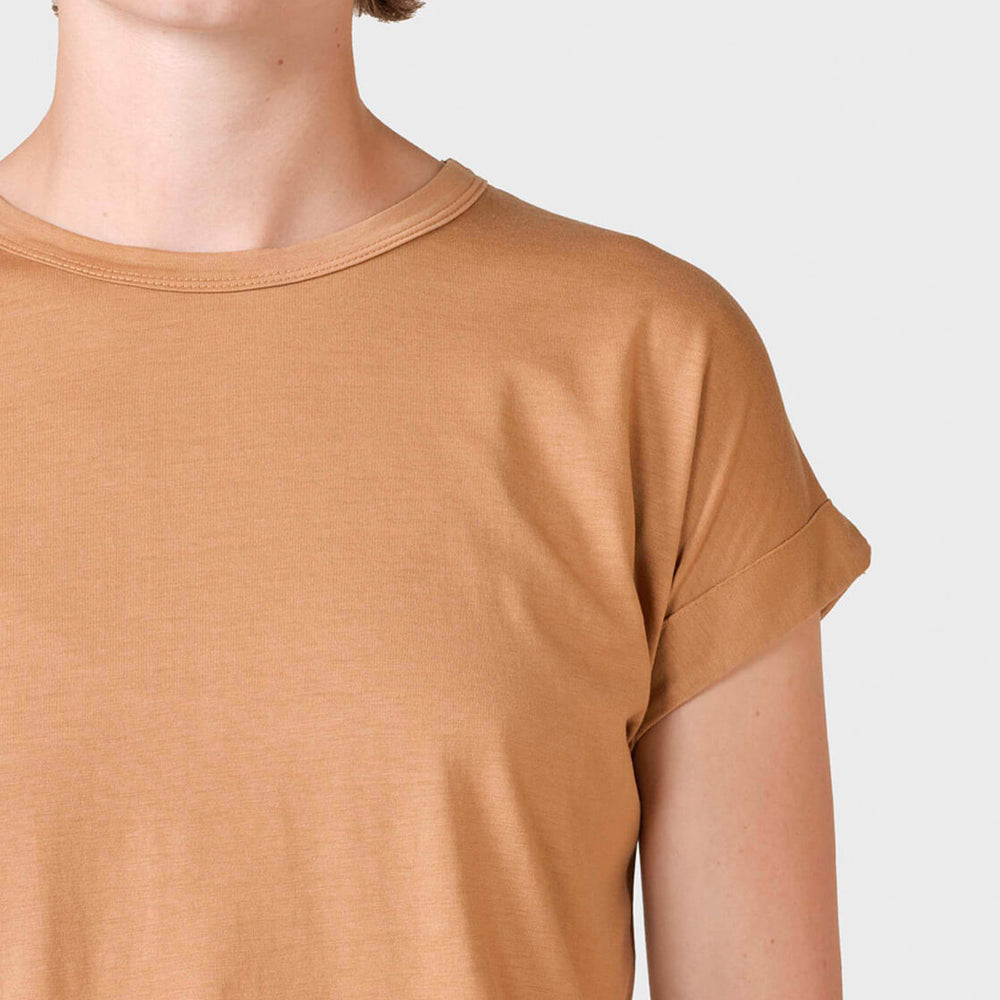 
                      
                        Klitmoller W T-Shirt Sigrid brown camel
                      
                    