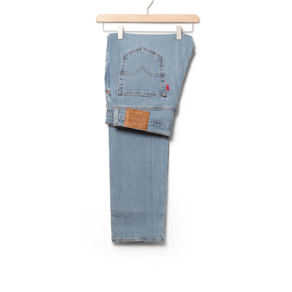 
                      
                        Levis Jeans 502 Taper blue easy light
                      
                    