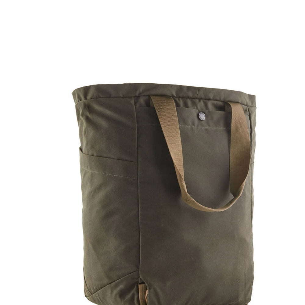 
                      
                        Patagonia Backpack Tote Pack Waxed Canvas green basin
                      
                    