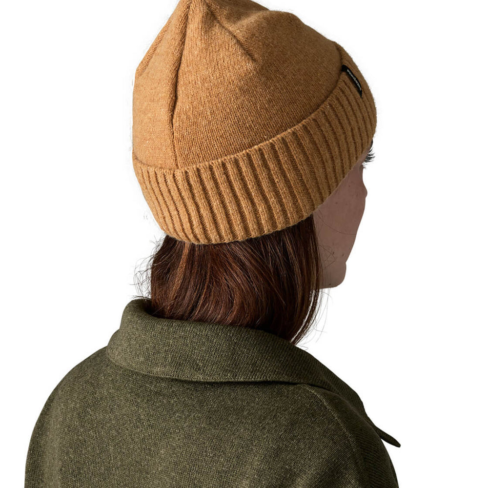 
                      
                        Patagonia Beanie Brodeo brown talon gold
                      
                    