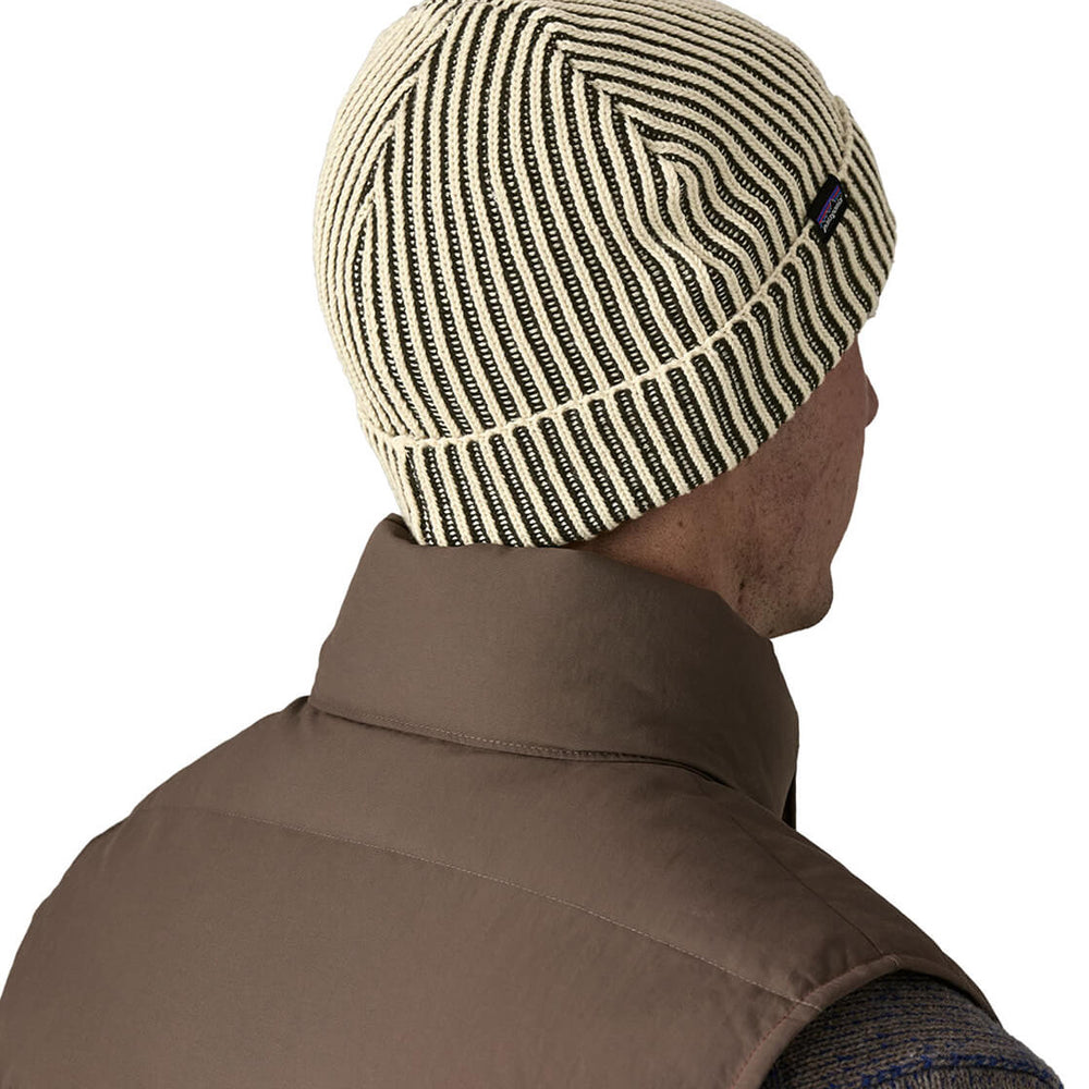 
                      
                        Patagonia Beanie Fishermans Rolled black contrast stripe
                      
                    