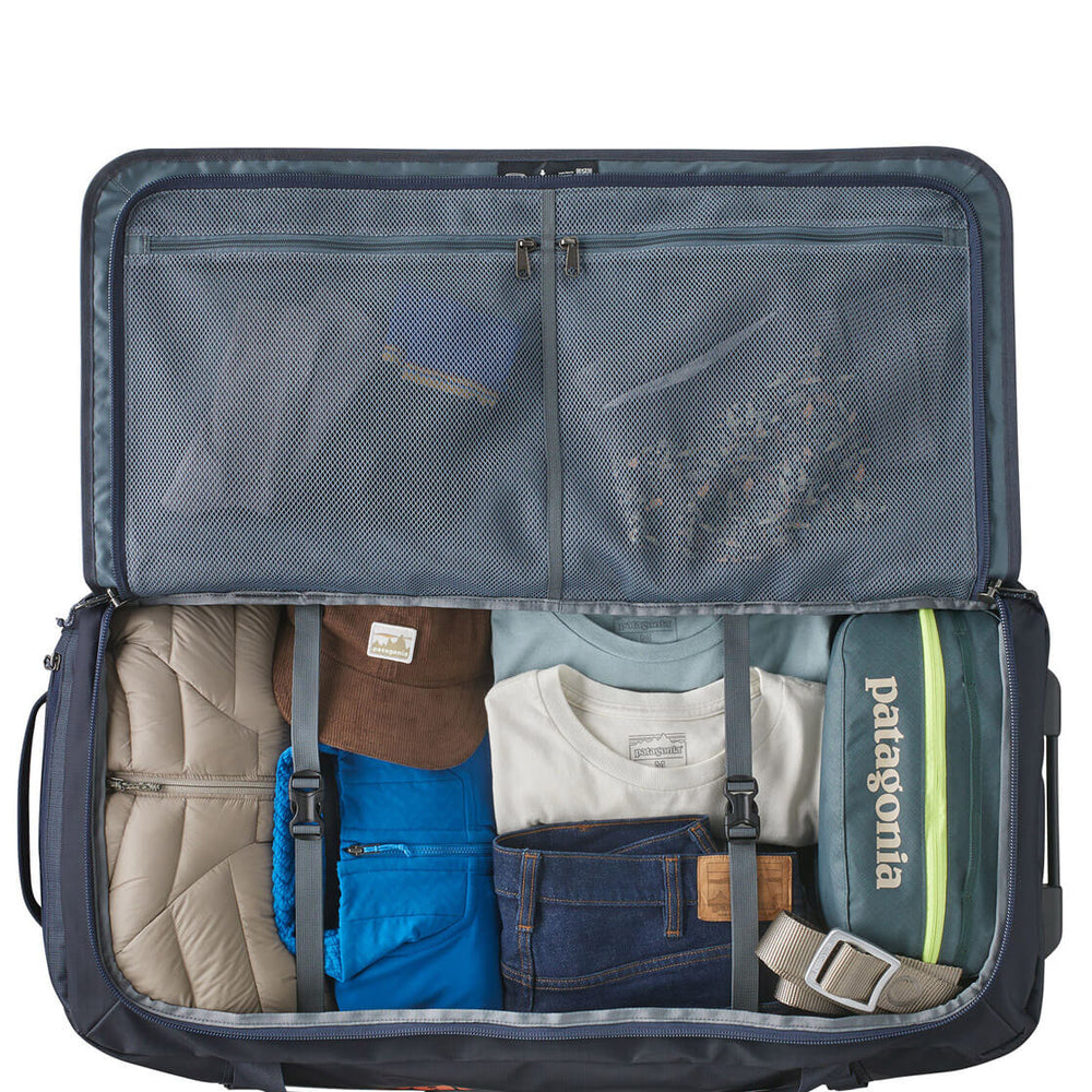 
                      
                        Patagonia Duffel Wheeled LG Black Hole beige seabird grey
                      
                    