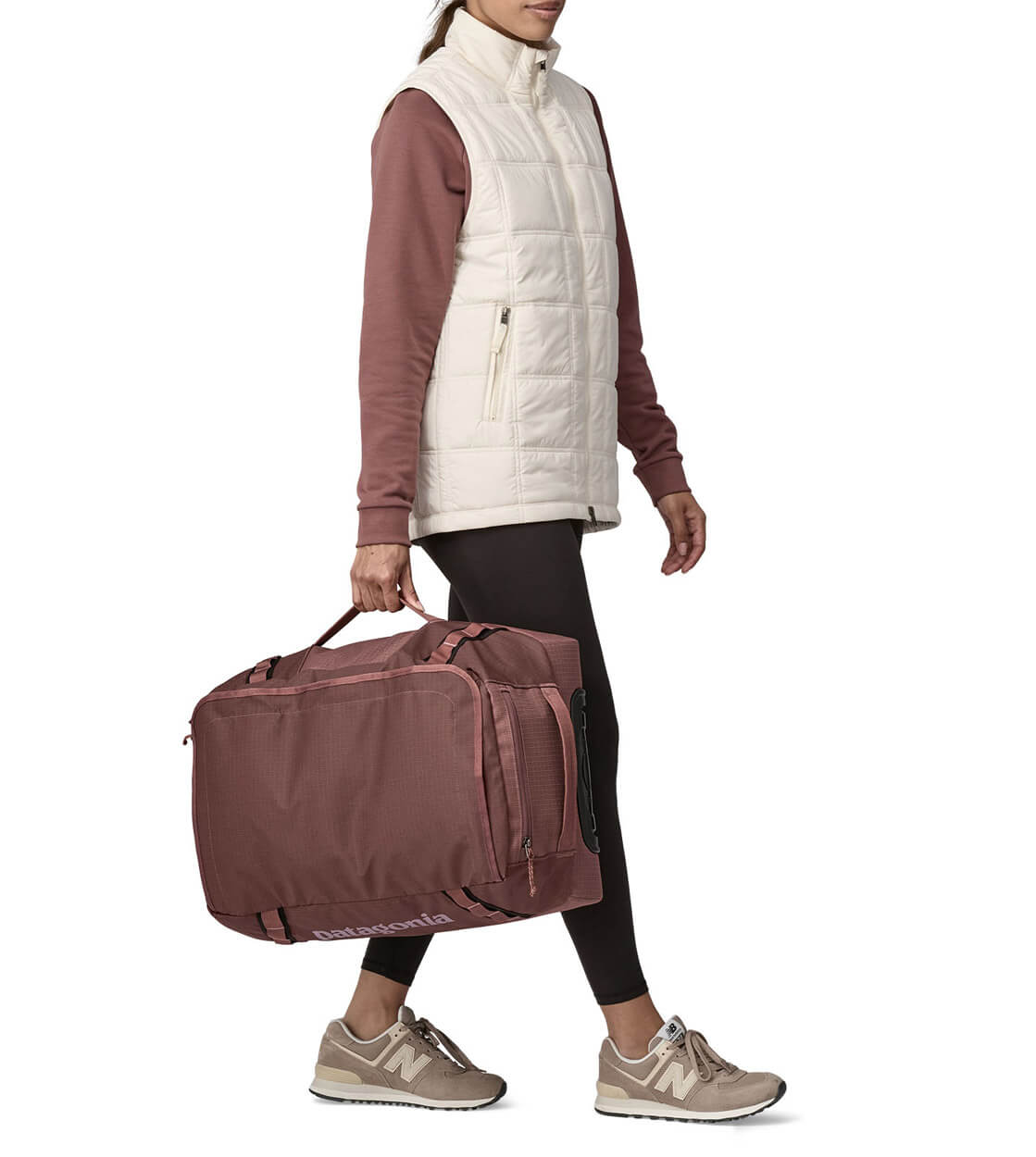 Patagonia Duffel Wheeled SM Black Hole purple dulse mauve