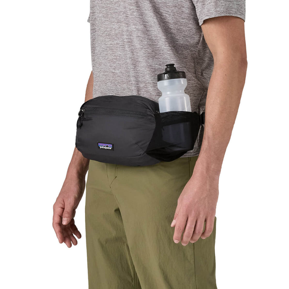 
                      
                        Patagonia Hip Pack Terravia black
                      
                    