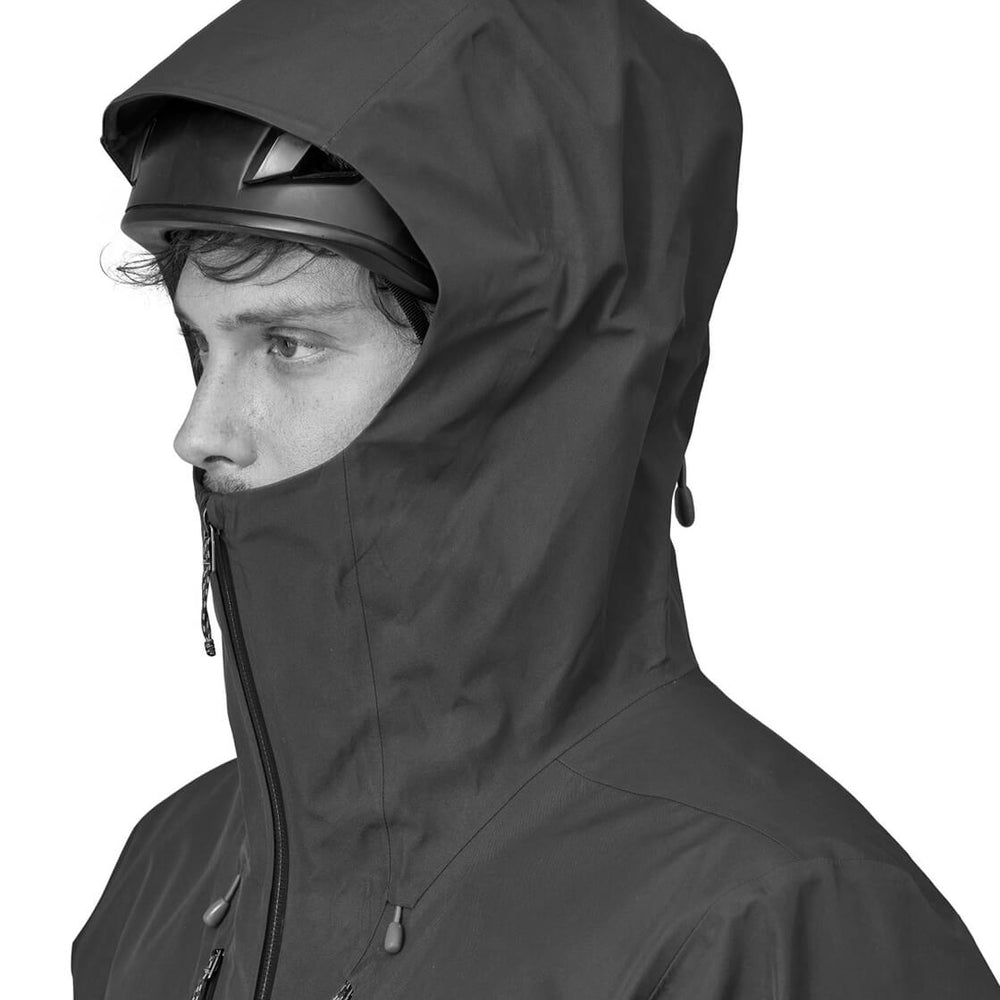 
                      
                        Patagonia Jacket Triolet green cascade
                      
                    