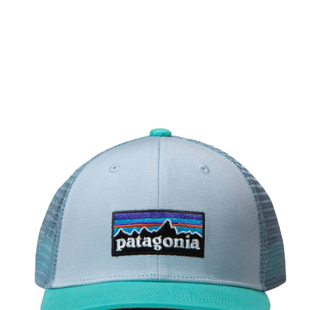 
                      
                        Patagonia Kids Trucker Cap P-6 Logo blue steam
                      
                    