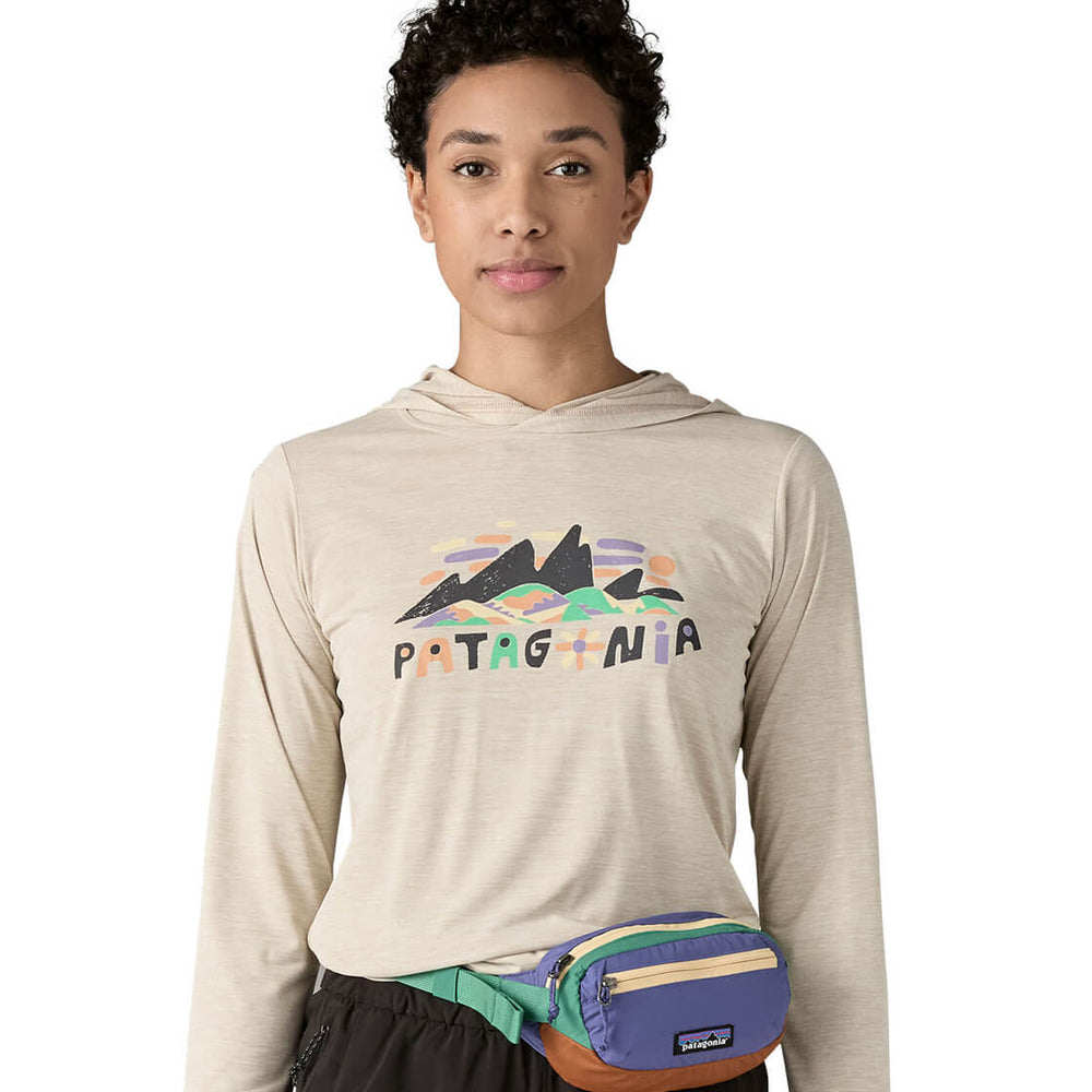 
                      
                        Patagonia Mini Hip Pack Terravia purple solstice
                      
                    