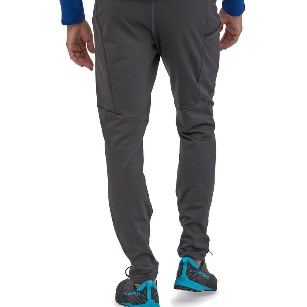 
                      
                        Patagonia Pants R1 Daily Bottoms black ink
                      
                    