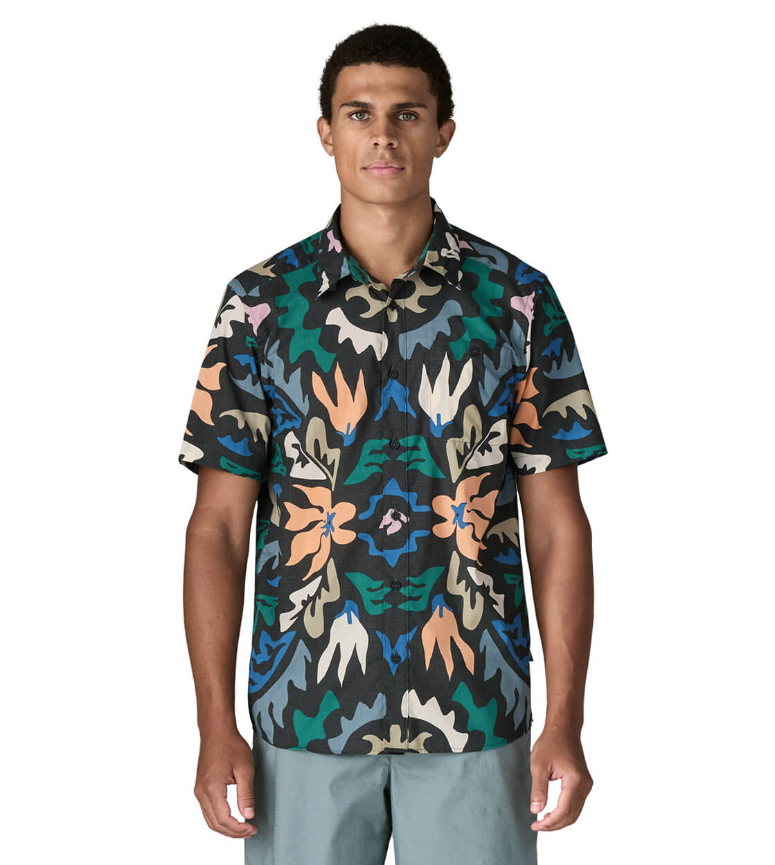 Patagonia Shirt SS Go To black kaleido