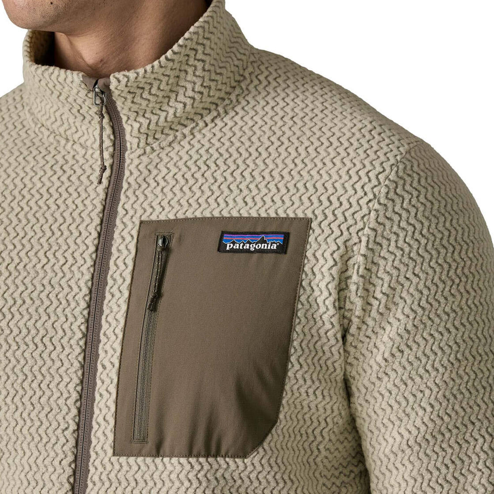 
                      
                        Patagonia Sweater R1 Air beige pelican
                      
                    