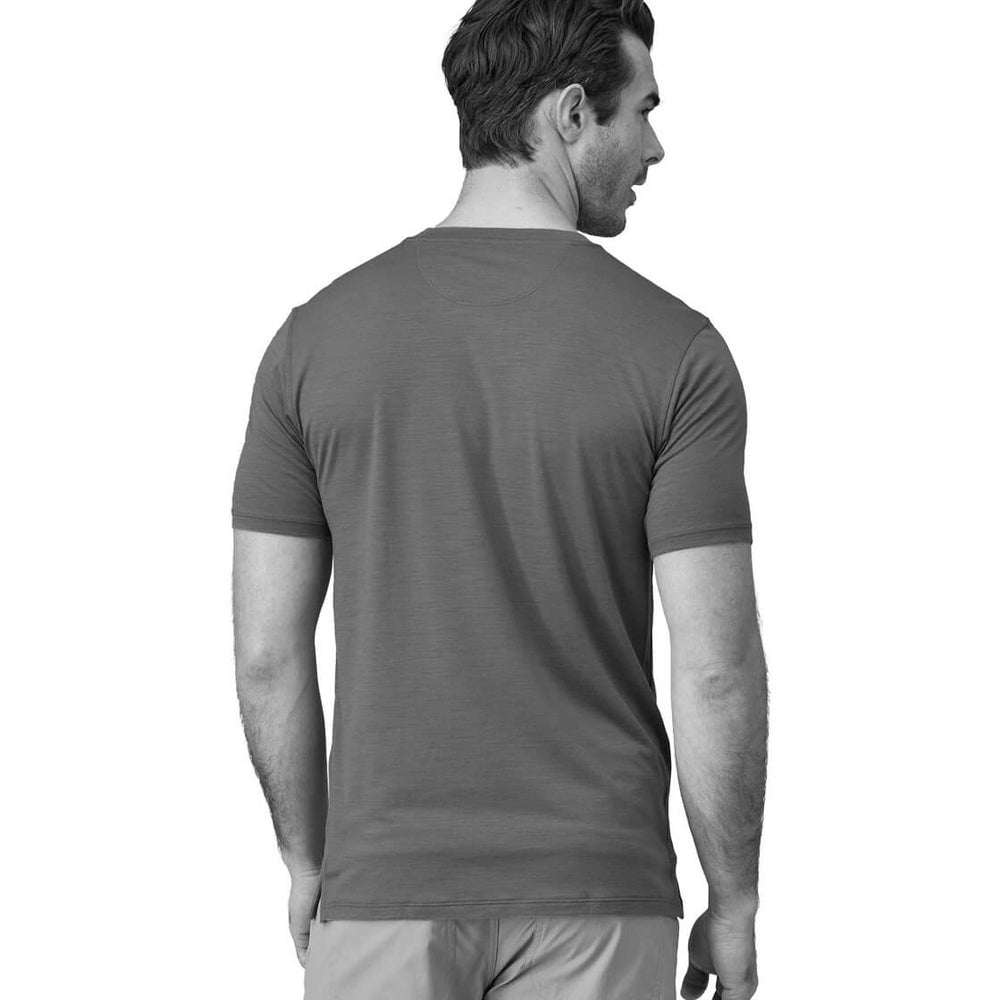 
                      
                        Patagonia T-Shirt Cap Cool Merino blue endless
                      
                    