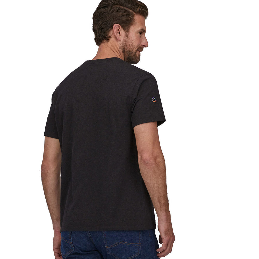 
                      
                        Patagonia T-Shirt Fitz Roy Icon black ink
                      
                    