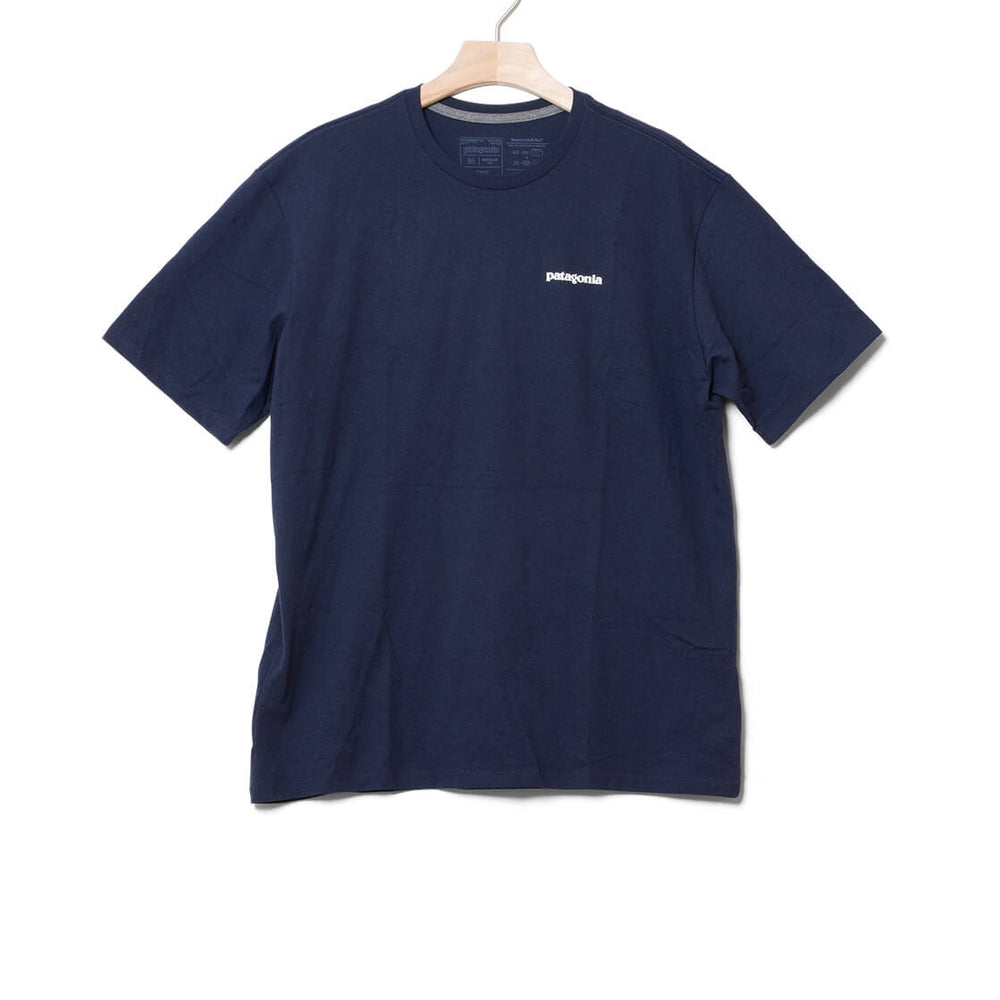 
                      
                        Patagonia T-Shirt P-6 Logo blue classic navy
                      
                    