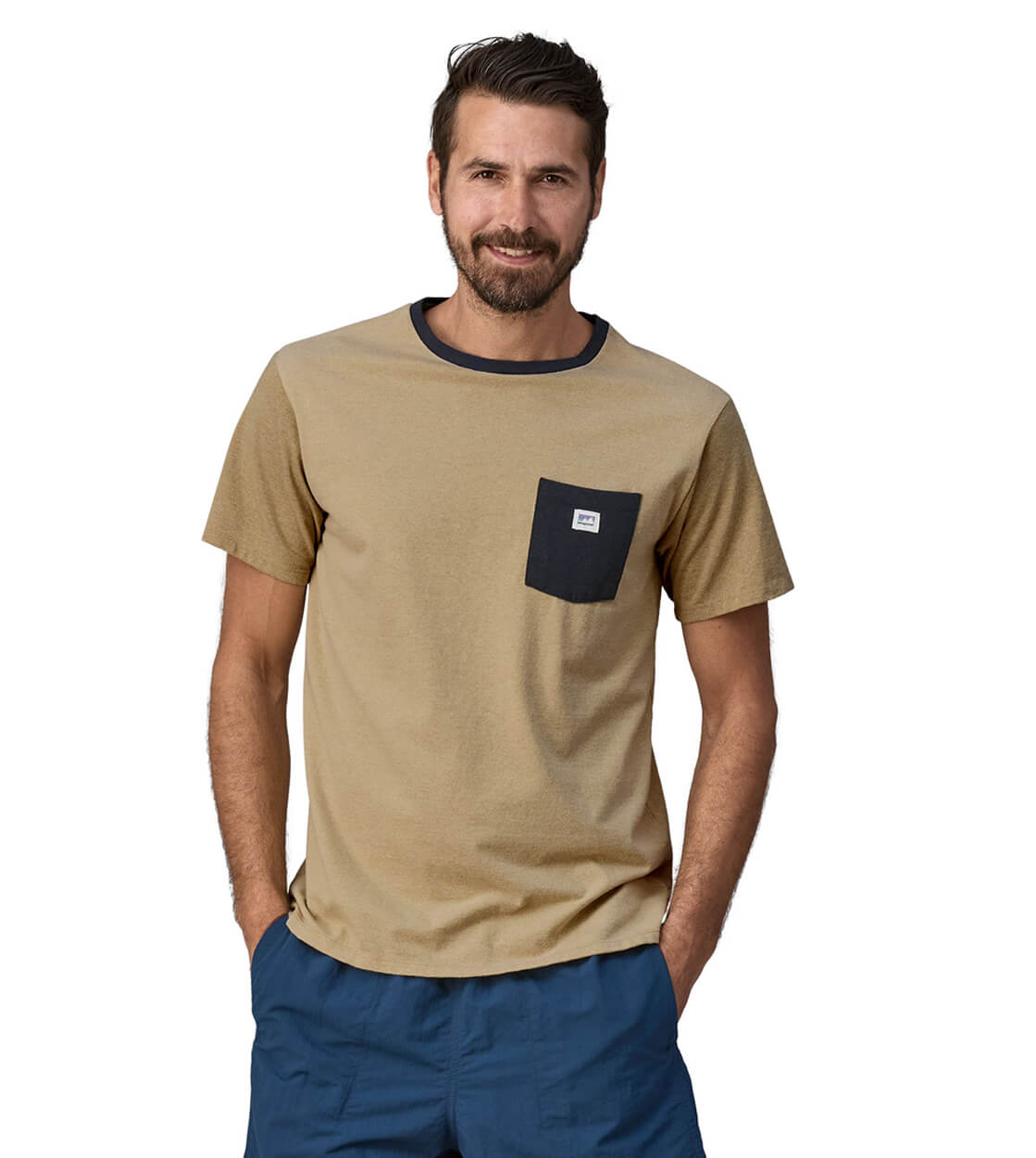 Patagonia T-Shirt Shop Sticker Pocket Responsibili-Tee beige nautilus tan