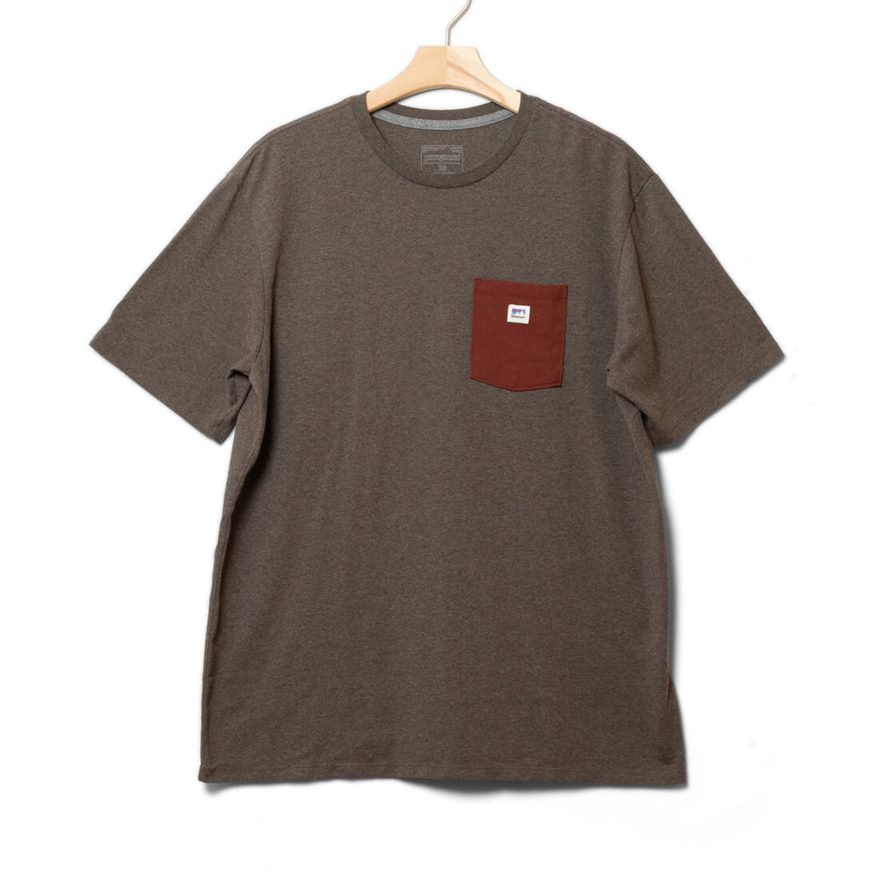 Patagonia T-Shirt Shop Sticker Pocket Responsibili-Tee brown marlow