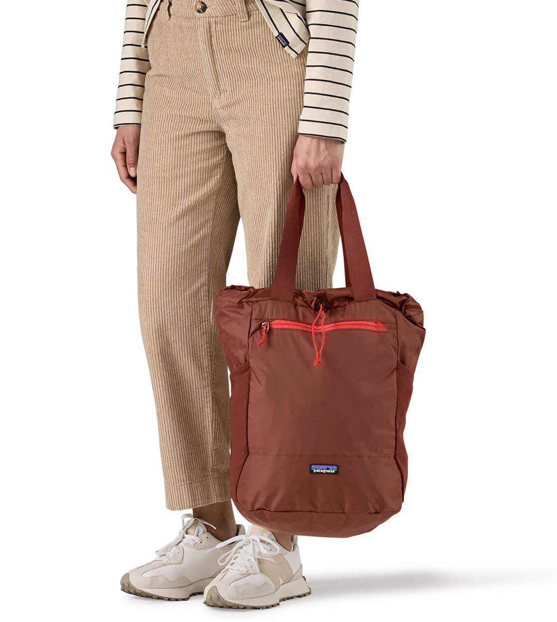 Patagonia Tote Pack Terravia red dried vanilla