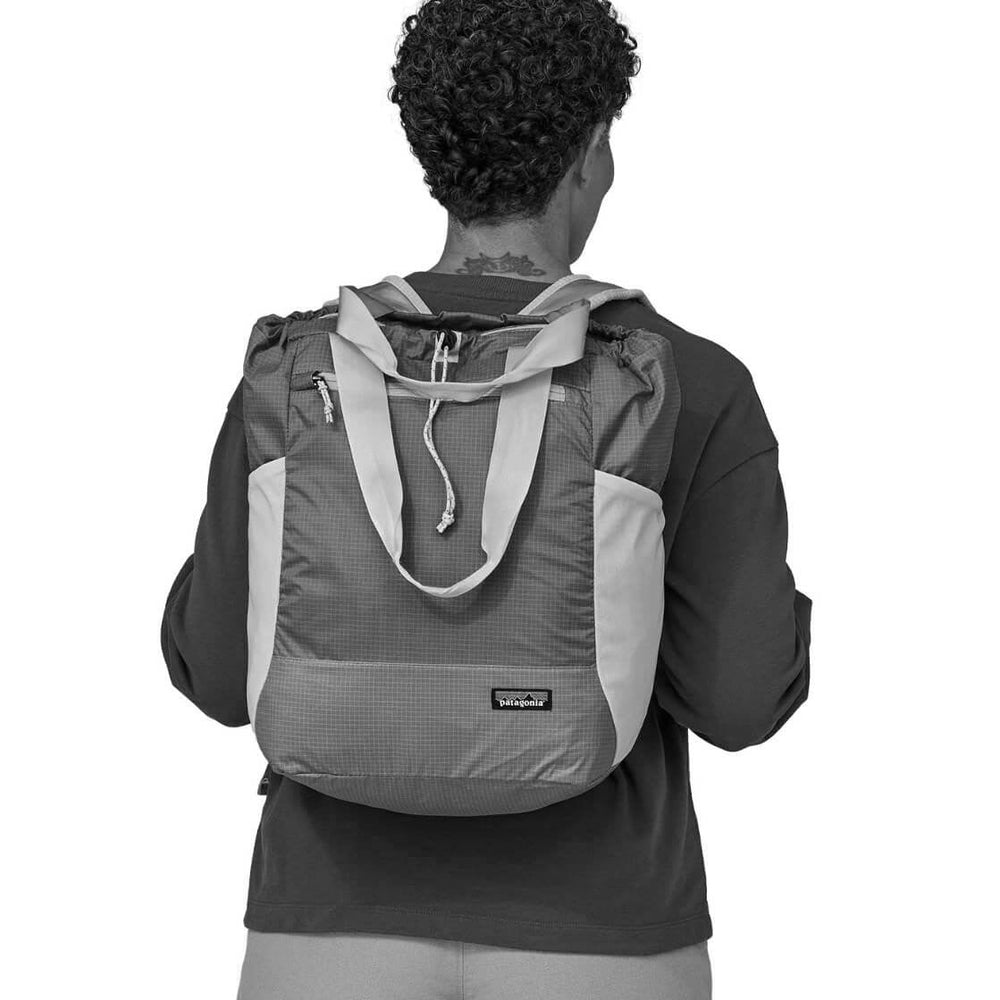 Patagonia Tote Ultralight Black Hole blue passage